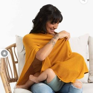 We are AMMA cocoon in HONEY nursing cover
